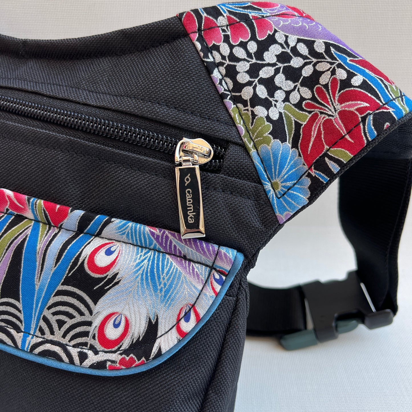 Special Black & Japanese Wink · Cordura Impermeable · Pieza Única Núm. 13321