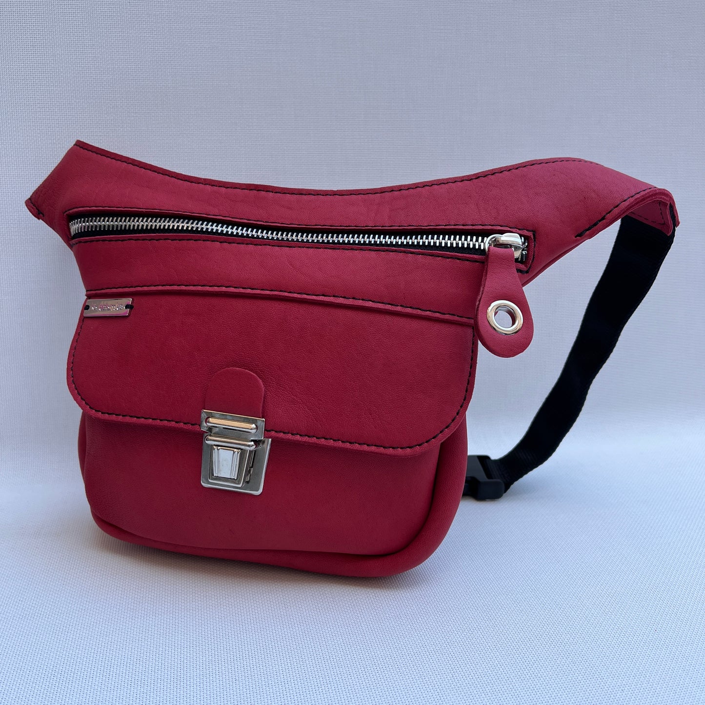 Mini Red & Silver · Piel natural BioCuir® · Pieza Exclusiva Núm. 11762