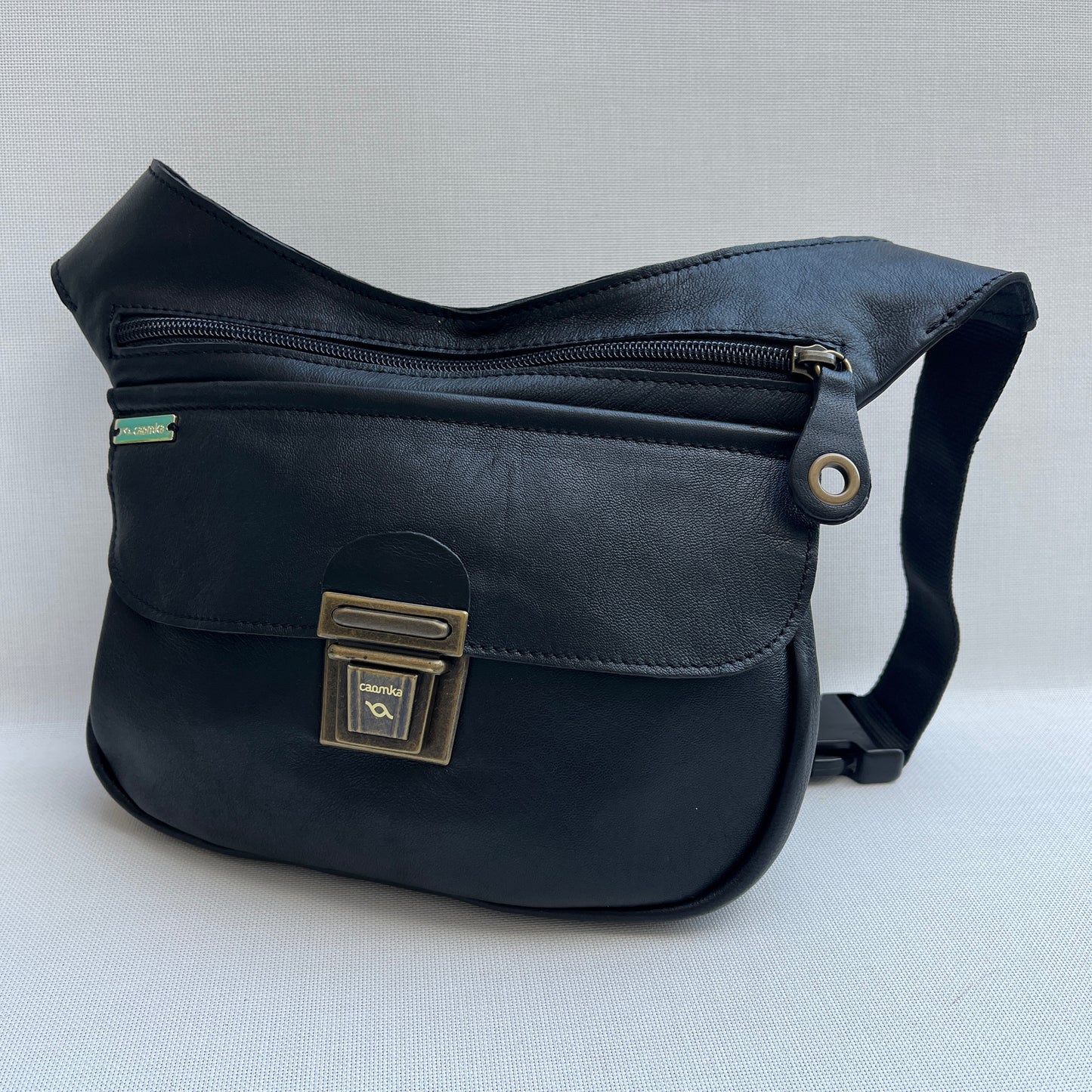 Classic Black & Old Gold Natural BioCuir® Leather Exclusive Part No. 12596
