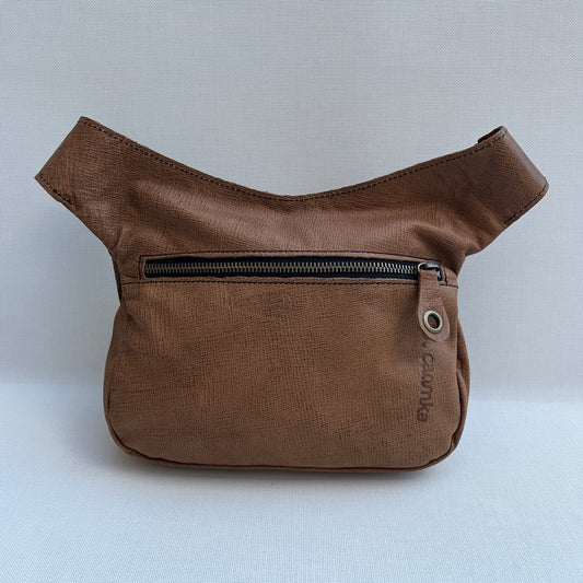 Special Brown & Old Gold · Piel natural BioCuir® · Pieza Exclusiva Núm. 12859