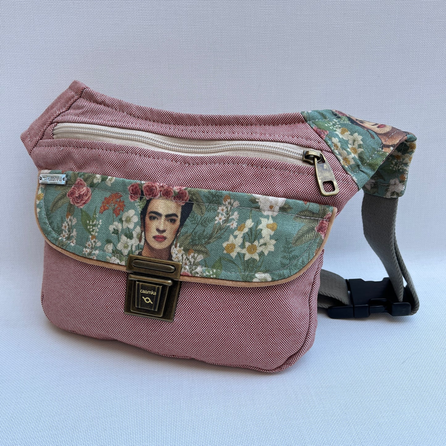 Special Frida Kahlo · Pieza Única Núm. 11768