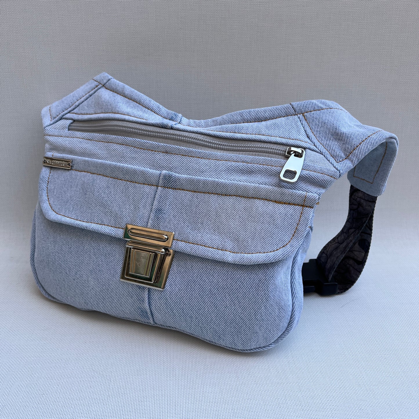 Special ♻️ Jeans Recycled ♻️ · Pieza Única Núm. 11805