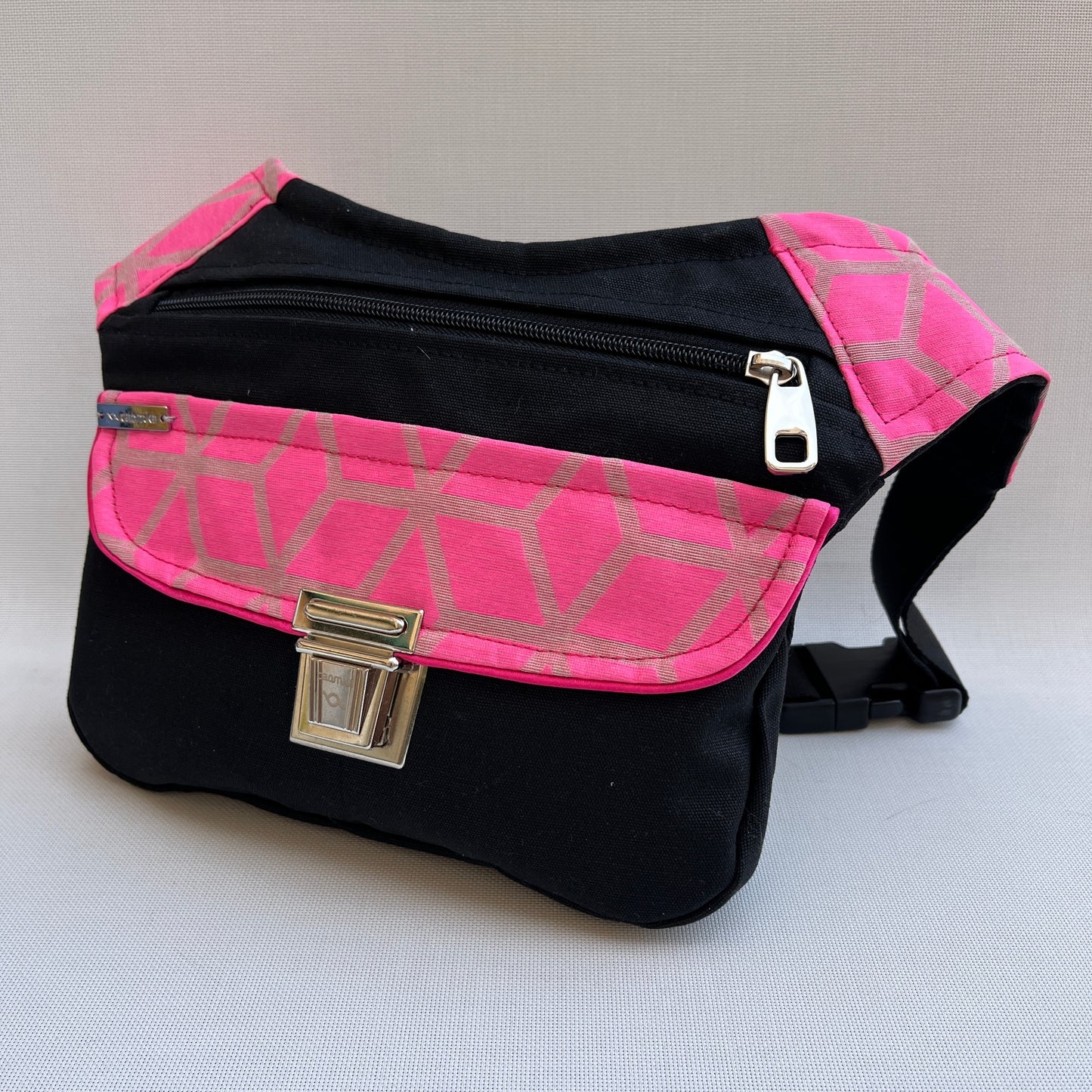 Special Black & Pink · Pieza Única Núm. 11851