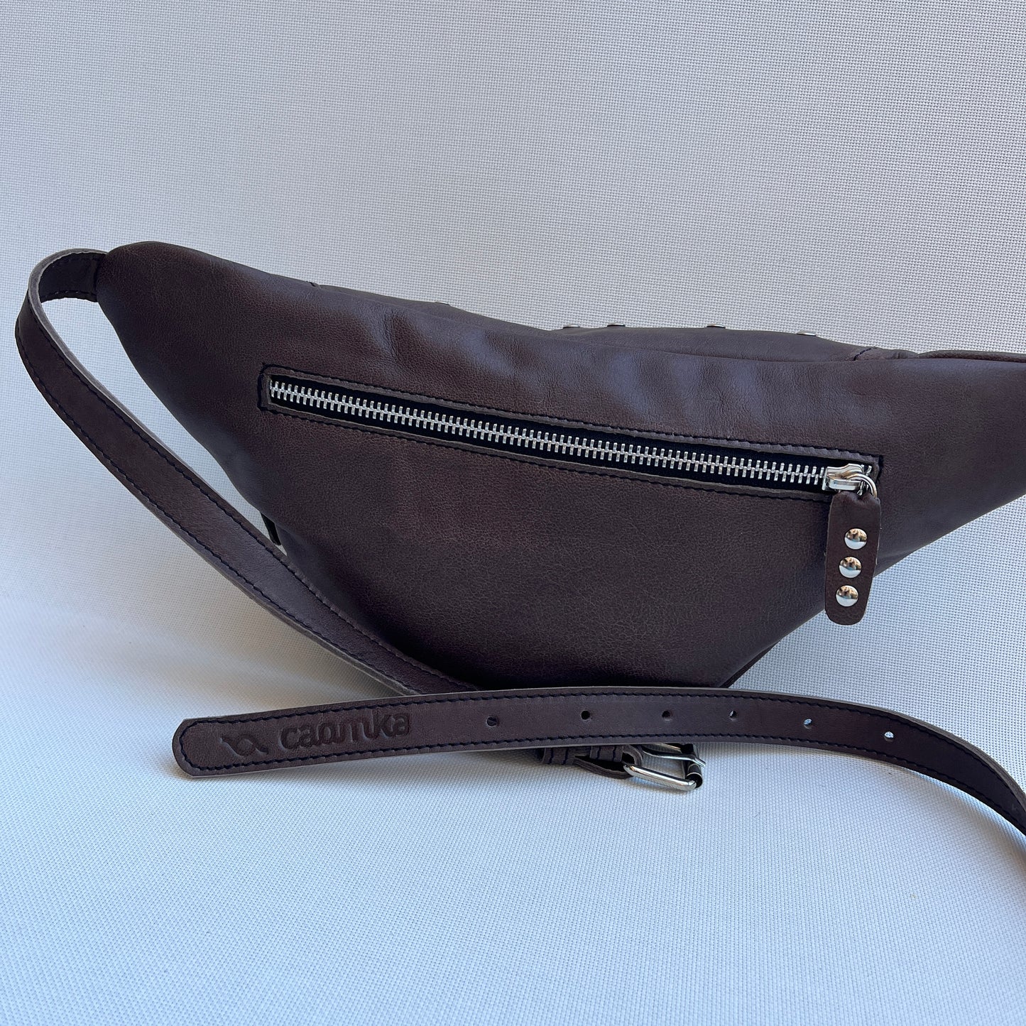 Premium Retro Chic Taupe BioCuir® Natural Leather Exclusive Piece No. 12653