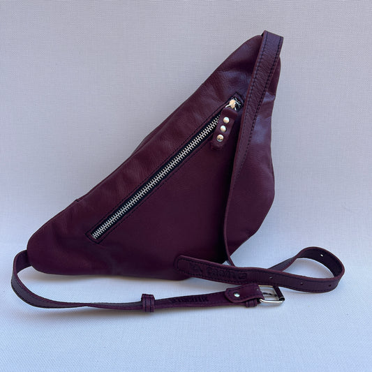 Retro Chic Bordeaux BioCuir® Natural Leather Exclusive Piece No. 12658