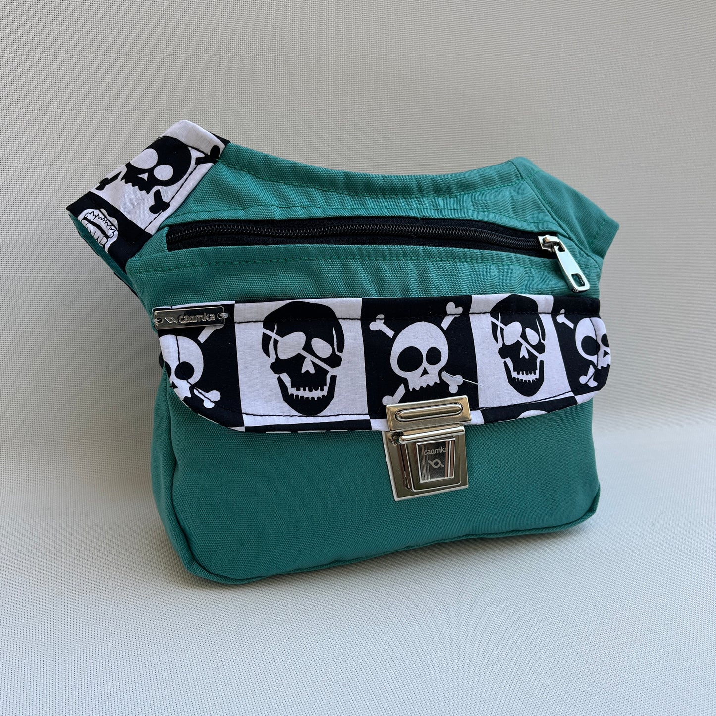 Special Skulls Turquesa · Impermeable · Pieza Única Núm. 11807