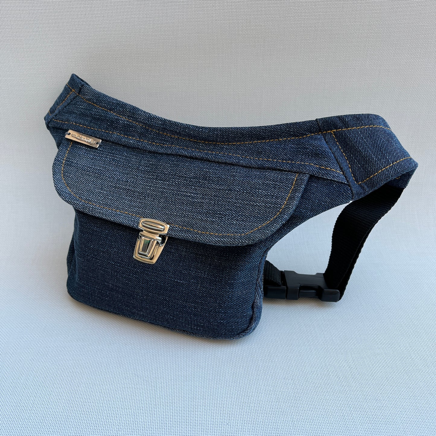 Mini ♻️Jeans Recycled ♻️ · Pieza Única Núm. 10996