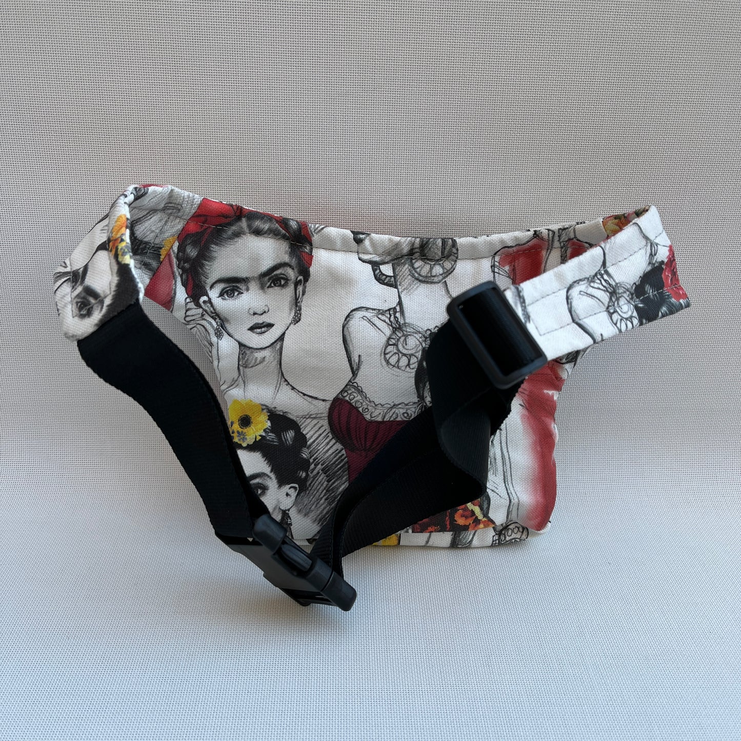 Mini Frida Kahlo Unique Piece No. 11098