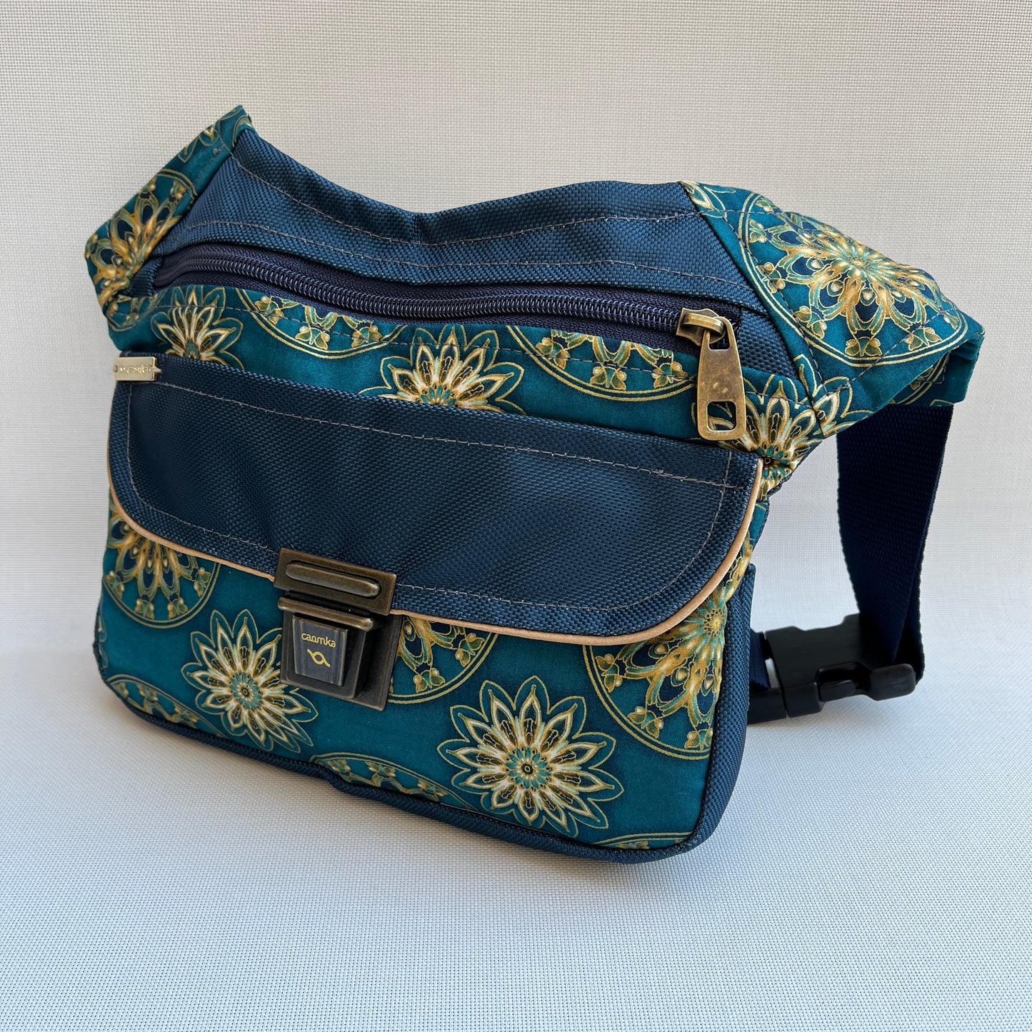 Special Mandalas Unique Piece No. 11007