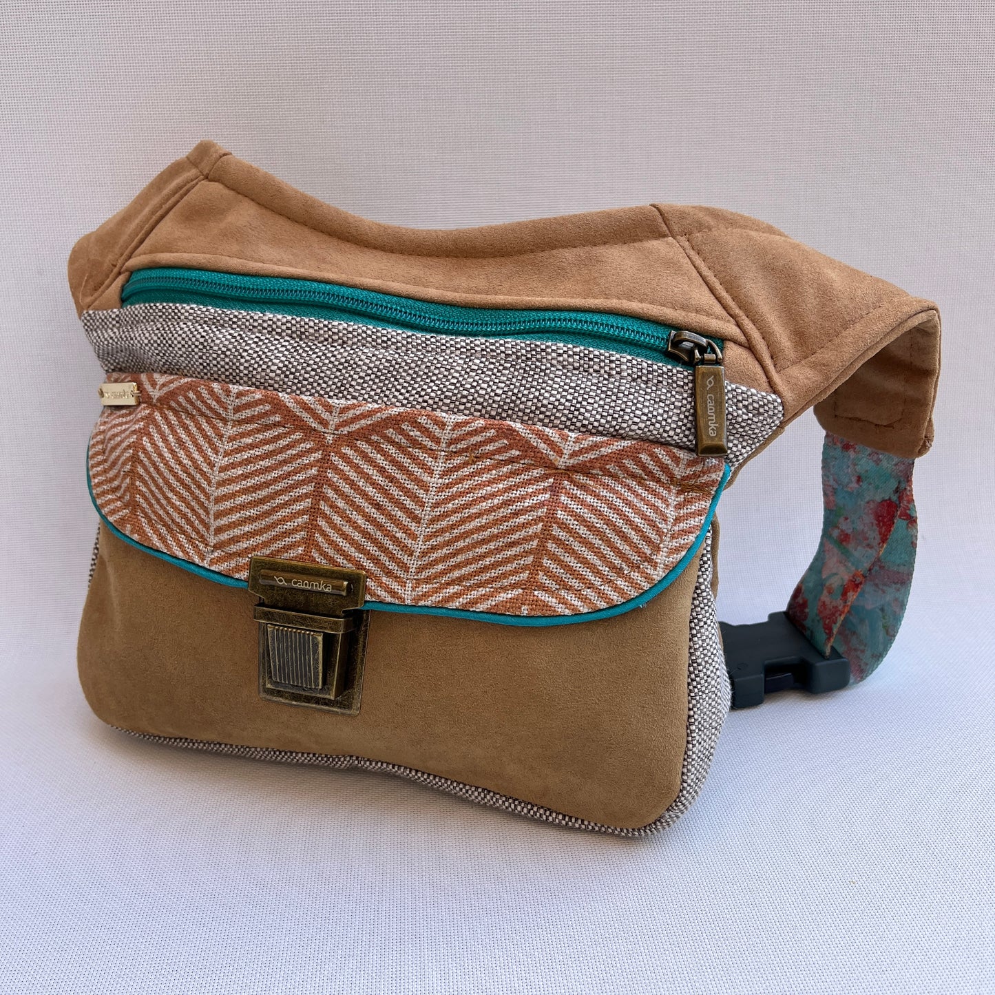 Special Jeans & Dragonfly Unique Piece No. 13049