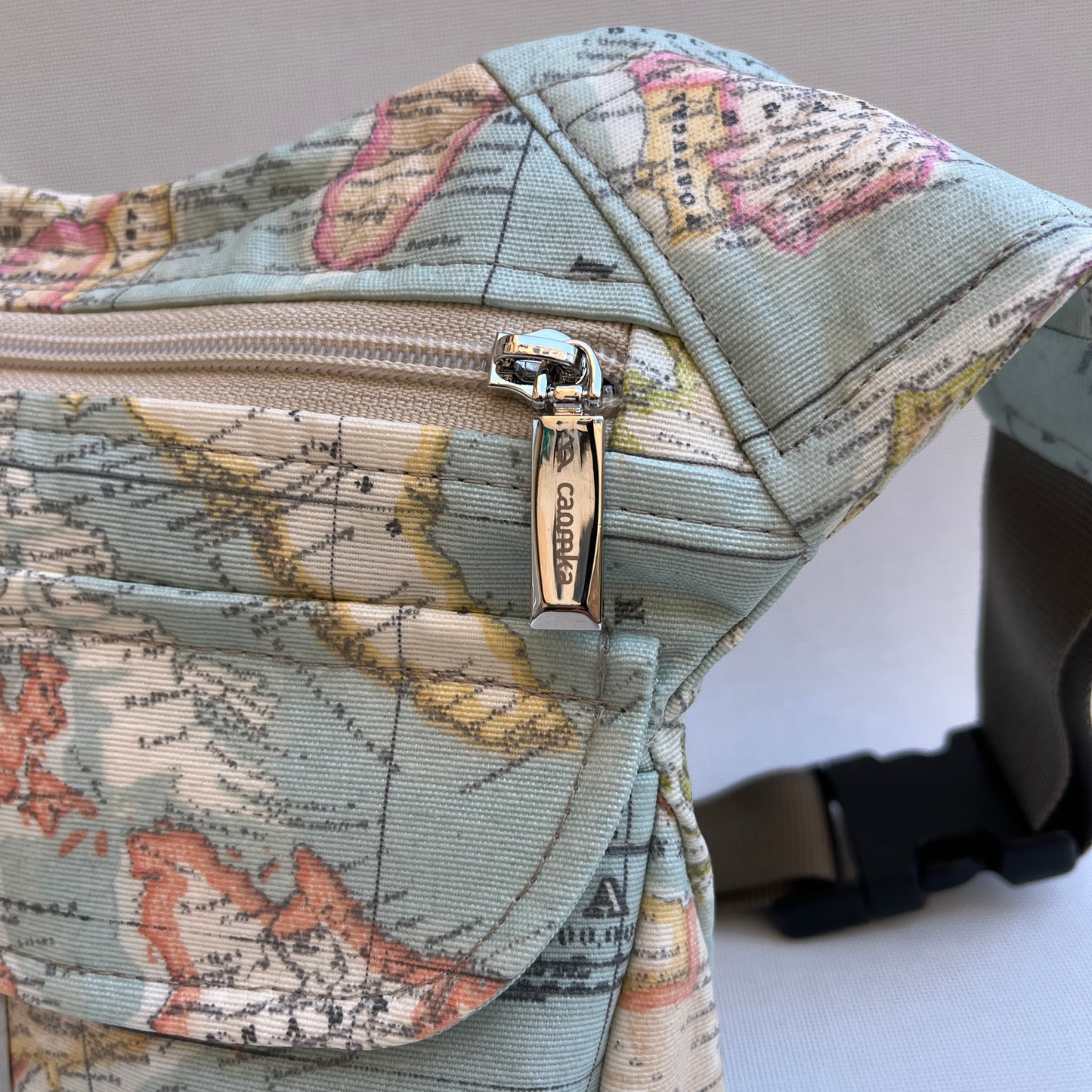 Special Mapamundi · Impermeable · Pieza Única Núm. 13452