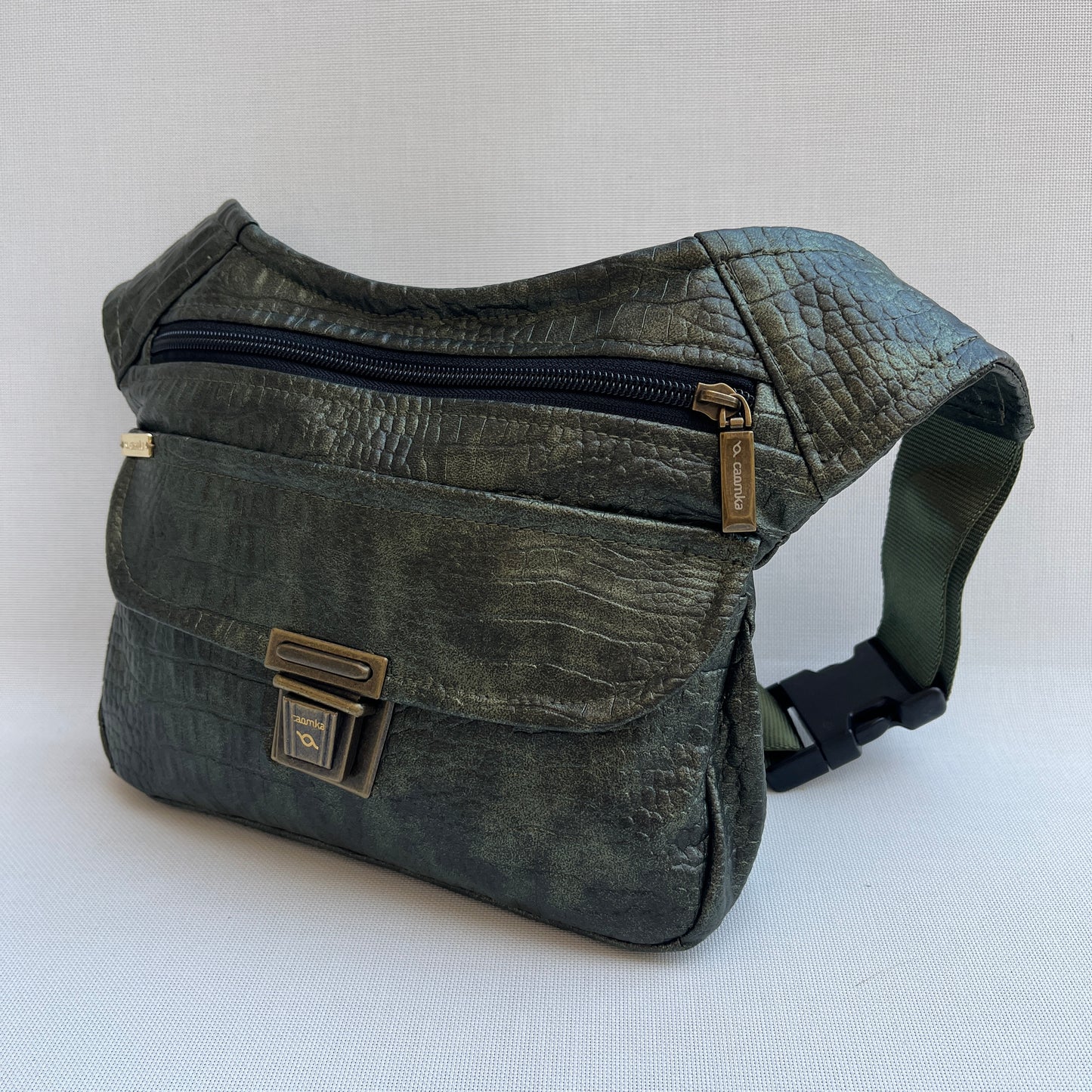 Special Top Green + Back pocket Unique Piece No. 12755