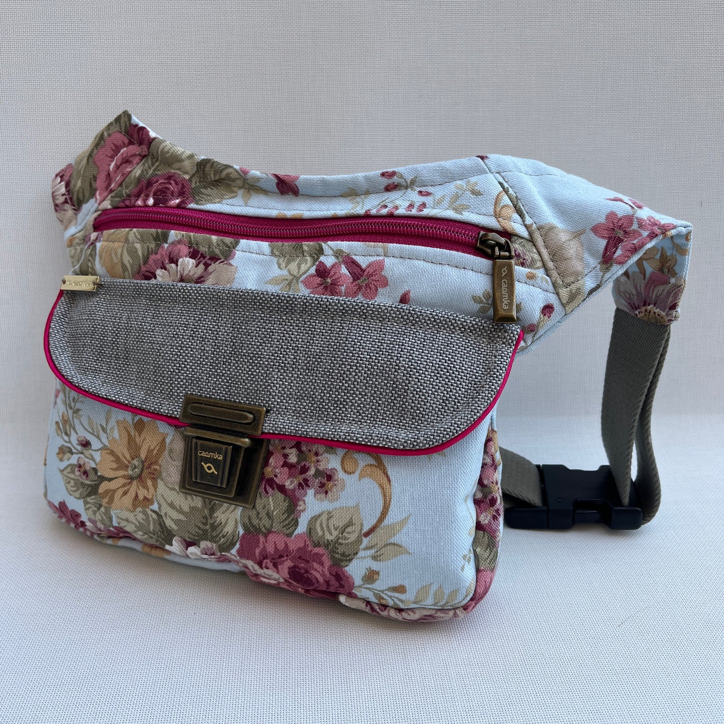 Besondere elegante Blumen + Gesäßtasche Einzelstück Nr. 12728