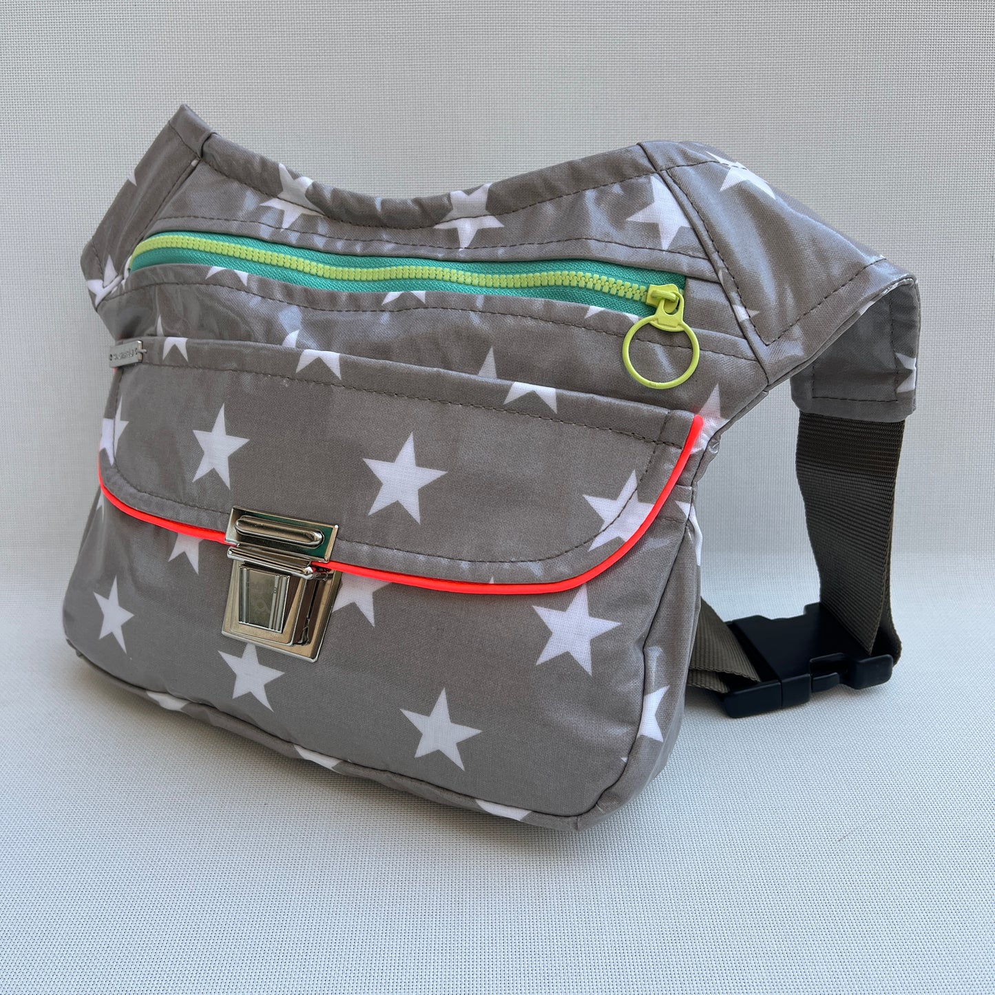 Special Stars + Bolsillo trasero · Impermeable · Pieza Única Núm. 12679