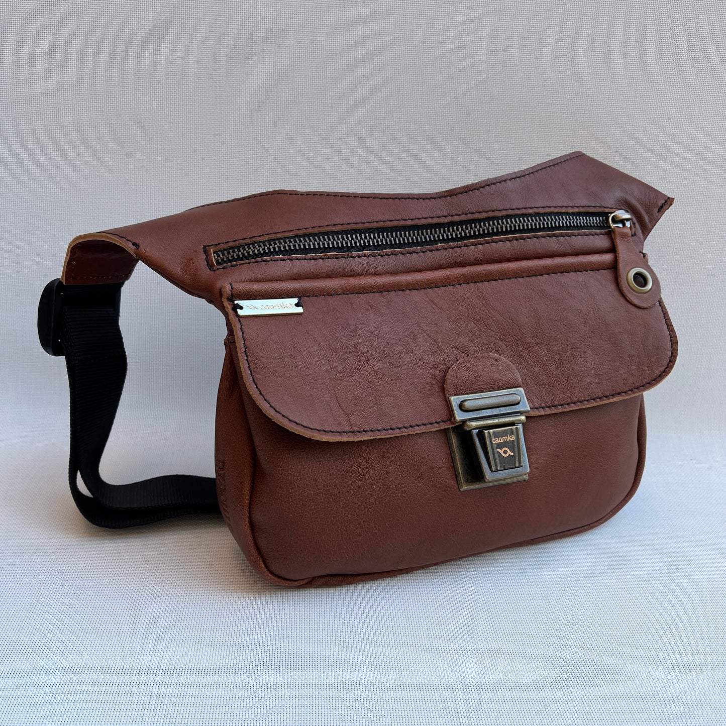 Special Brown & Old Gold · Piel natural BioCuir® · Pieza Exclusiva Núm. 11085