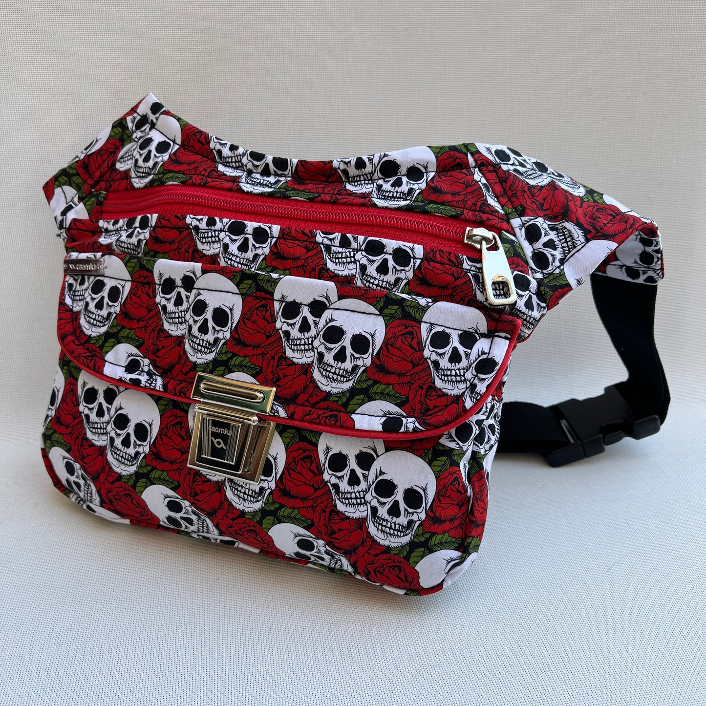 Special Summer Skulls Unique Piece No. 11932