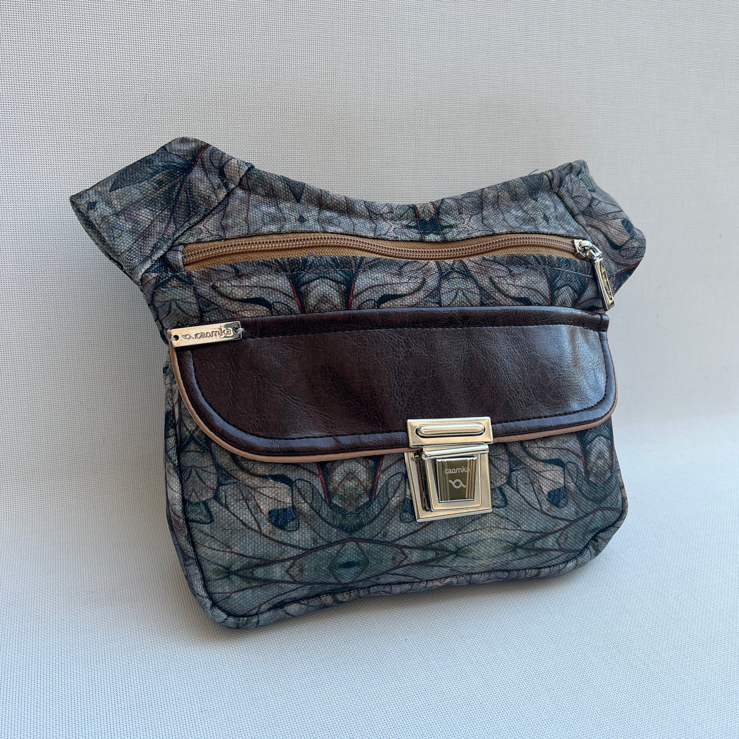 Special Elegant Peacock Top + Bolsillo trasero · Pieza Única Núm. 12758