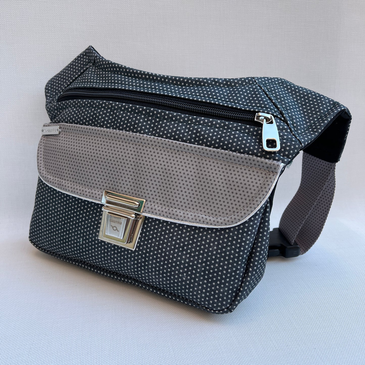 Special Caomka Top Class · Waterproof · Unique Piece No. 11218