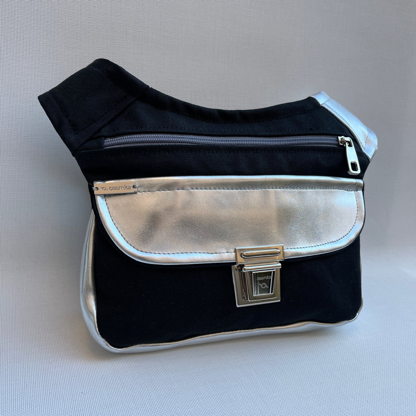 Special Black & Silver · Pieza Única Núm. 11224