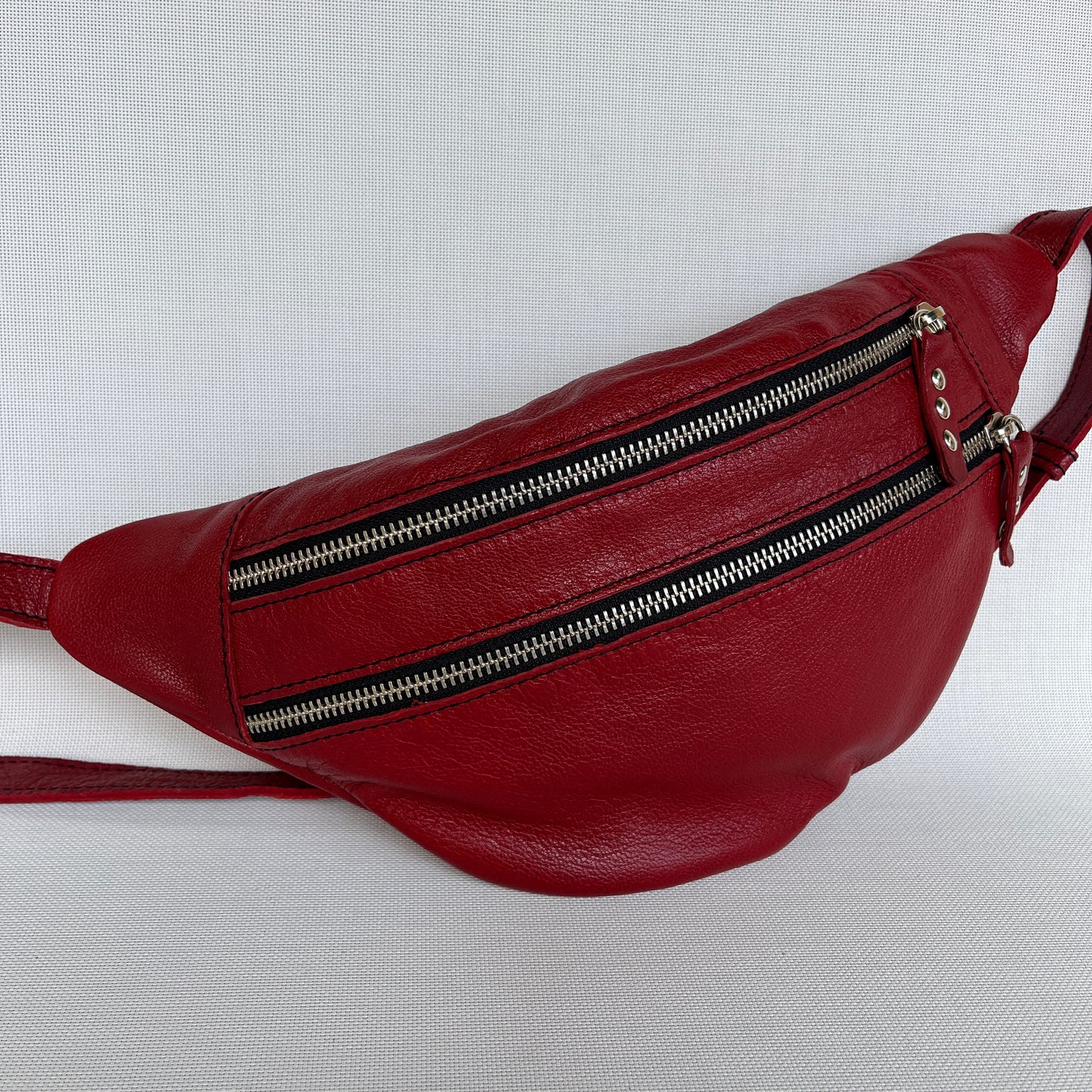 Retro Chic Dark Purple Natural BioCuir® Leather Exclusive Part No. 13385