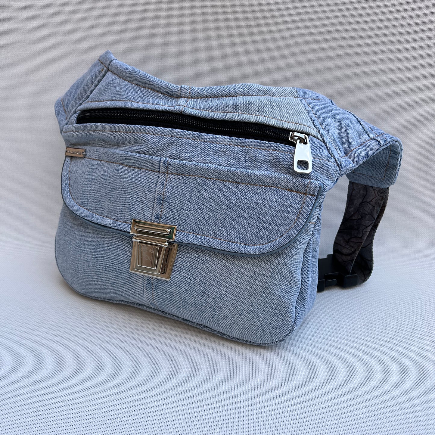 ♻️ Jeans Recycled ♻️ · Pieza Única Núm. 12018