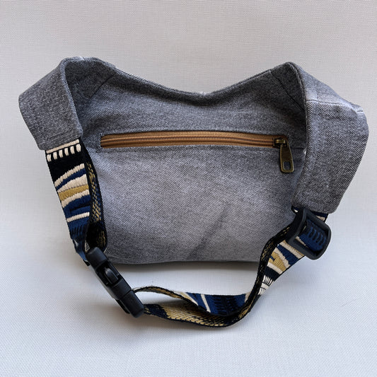 ♻️ Jeans Recycled ♻️ + Bolsillo trasero con cremallera · Pieza Única Núm. 12021