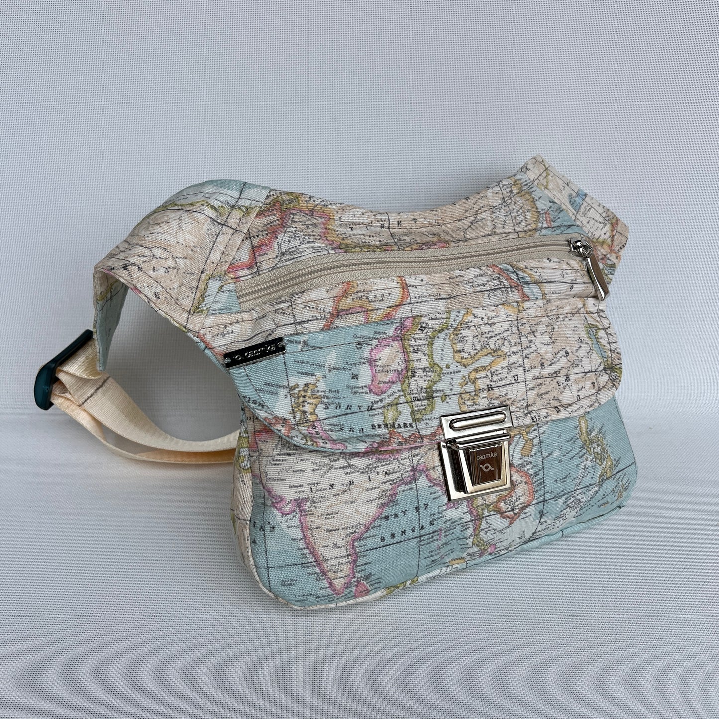 Special Mapamundi + Bolsillo trasero · Pieza Única Núm. 13563
