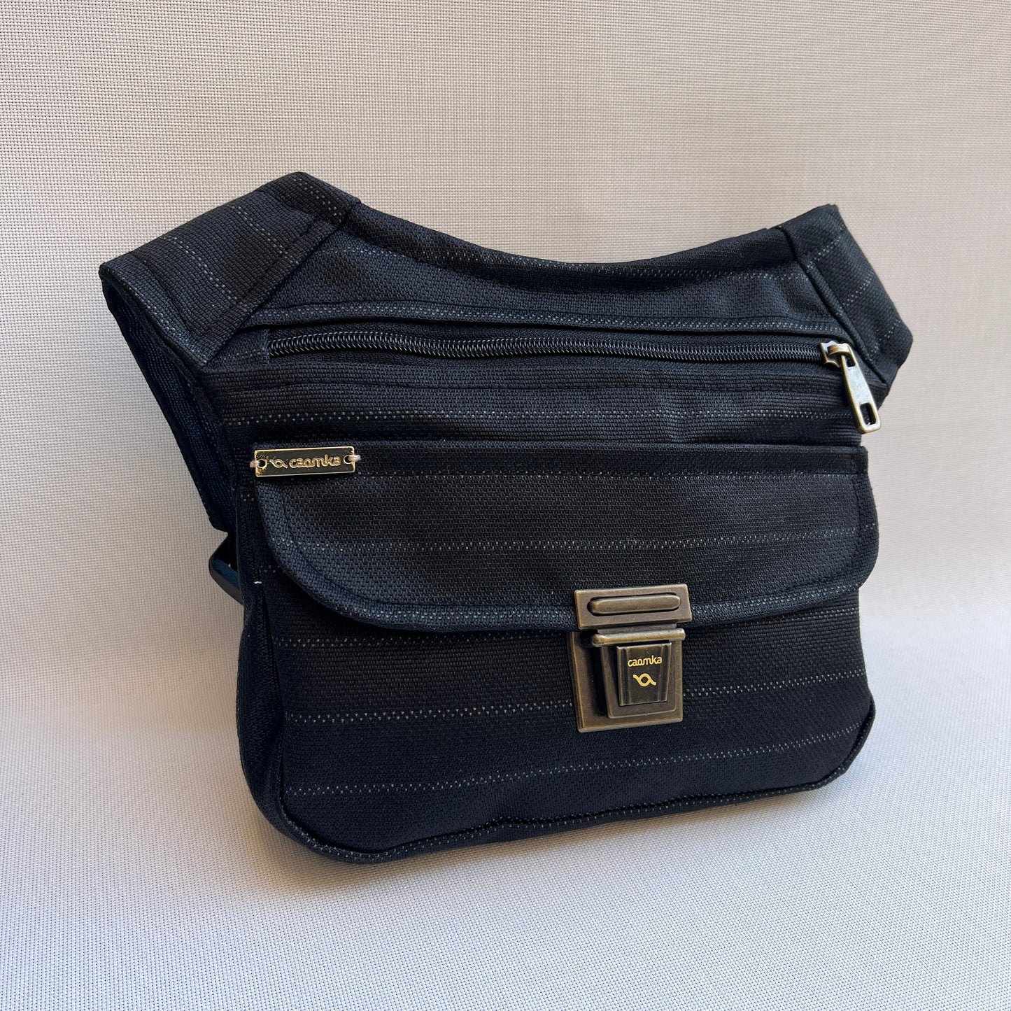 Special Diplomatic Black + Bolsillo trasero · Pieza Exclusiva Núm. 15538