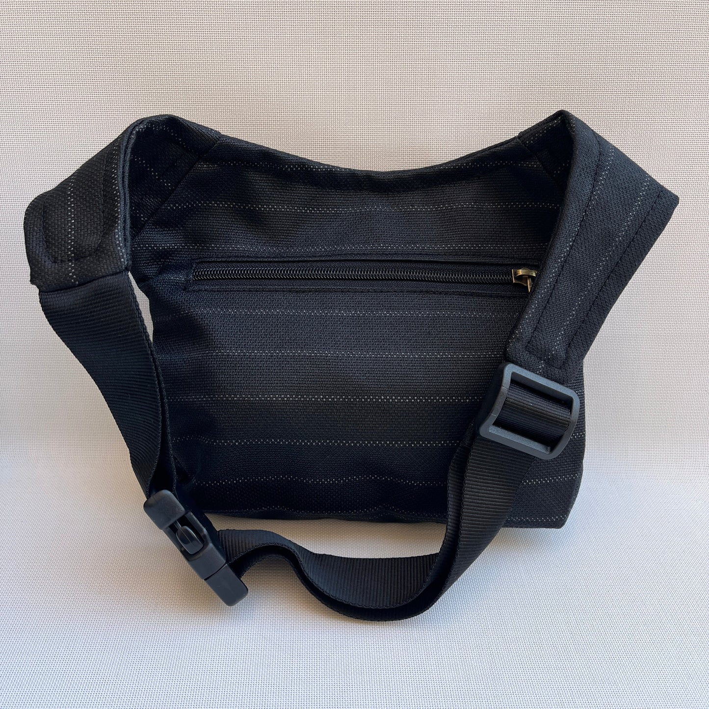 Special Diplomatic Black + Bolsillo trasero · Pieza Exclusiva Núm. 15538