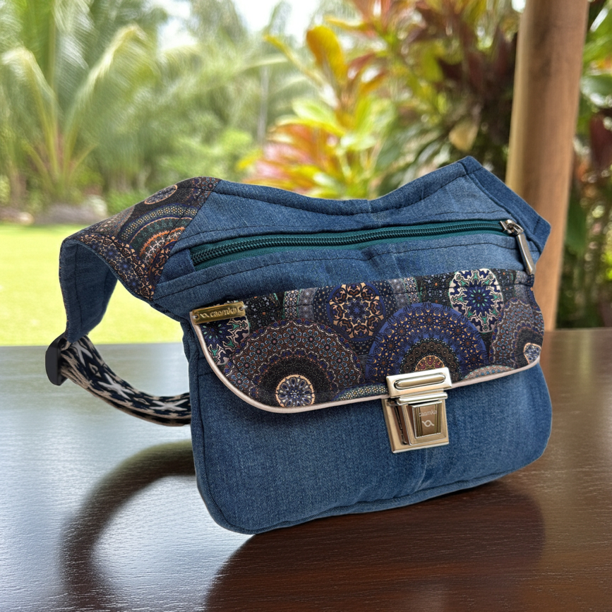 Riñonera "Jeans Mandalas Top" ♻️ Jeans Recycled ♻️ · Pieza Única Núm. 17915