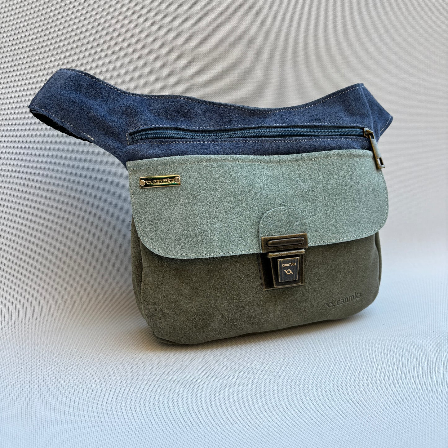 Riñonera Soft Greens · Piel Serraje · Pieza Exclusiva Núm. 15643