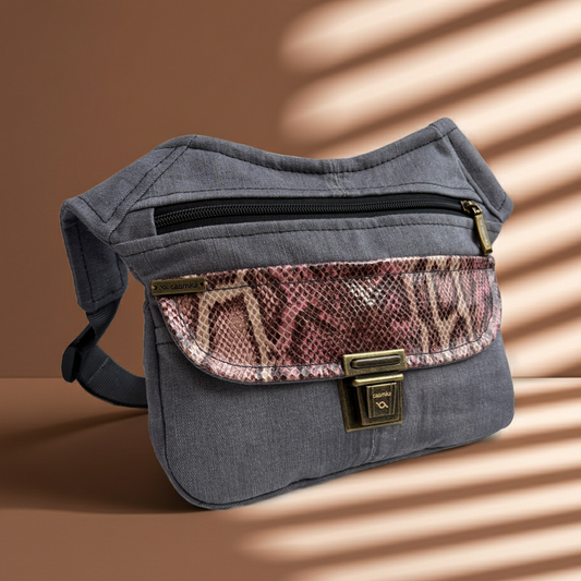 Riñonera “Special ♻️ Jeans Recycled ♻️ ” · Pieza Única Núm. 18218