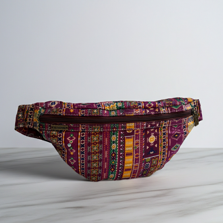 Riñonera - Bandolera Retrochic Mónica “Boho Burgundy” · Pieza Única Núm. 19152