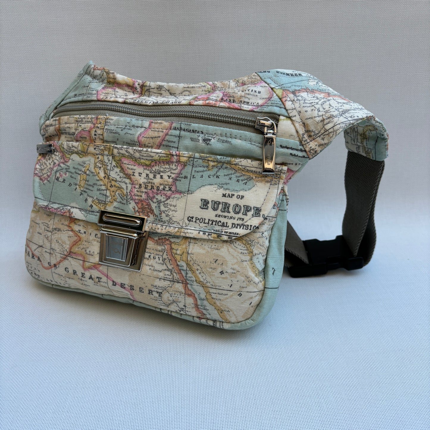 Spezielle Weltkarte + Gesäßtasche Einzelstück Nr. 11951