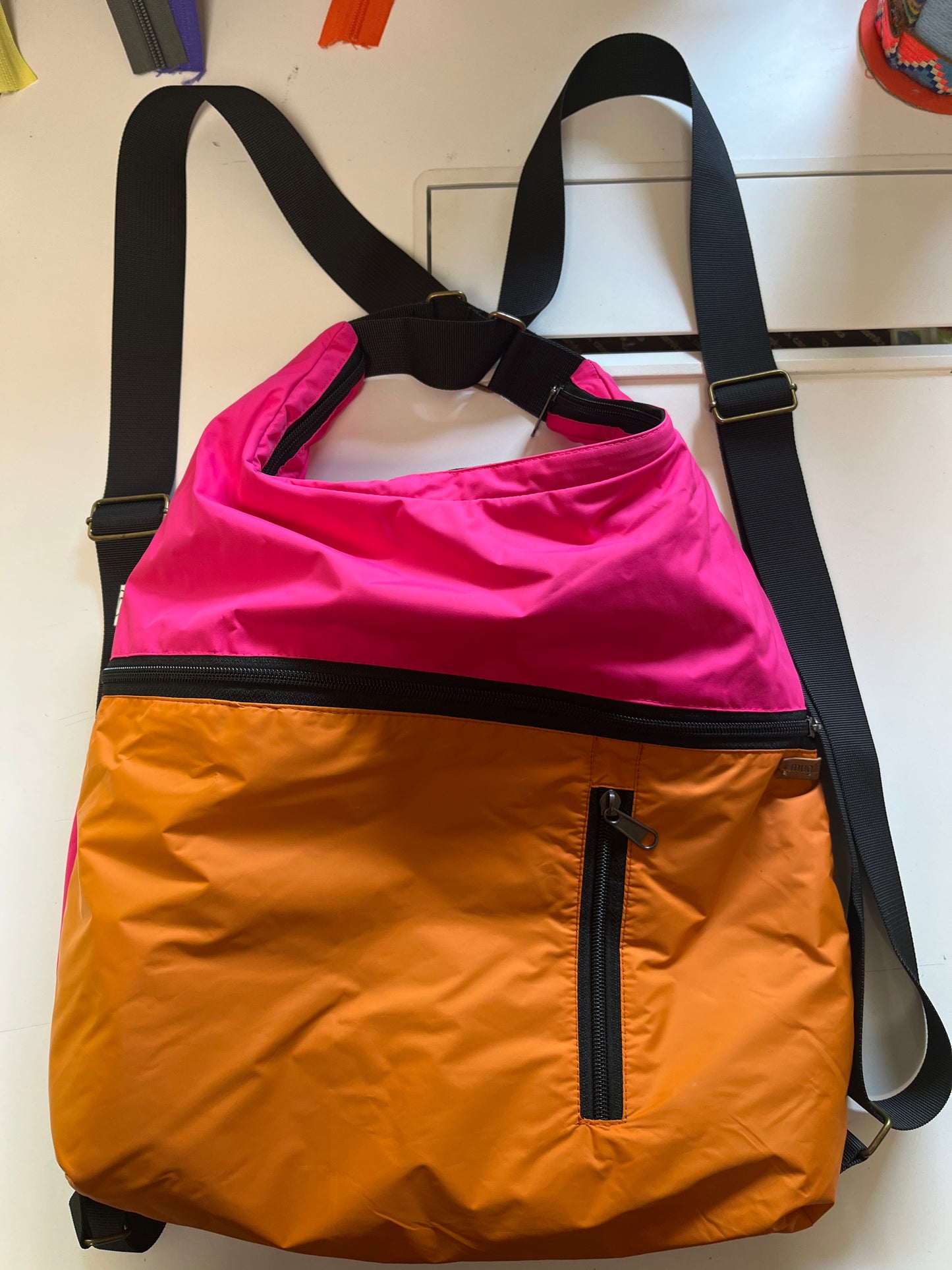 Mochila - Bolso - Tote Bag - Impermeable · Mutifunción · "Nepal" BiColor · Súper ligera · Pieza 19233