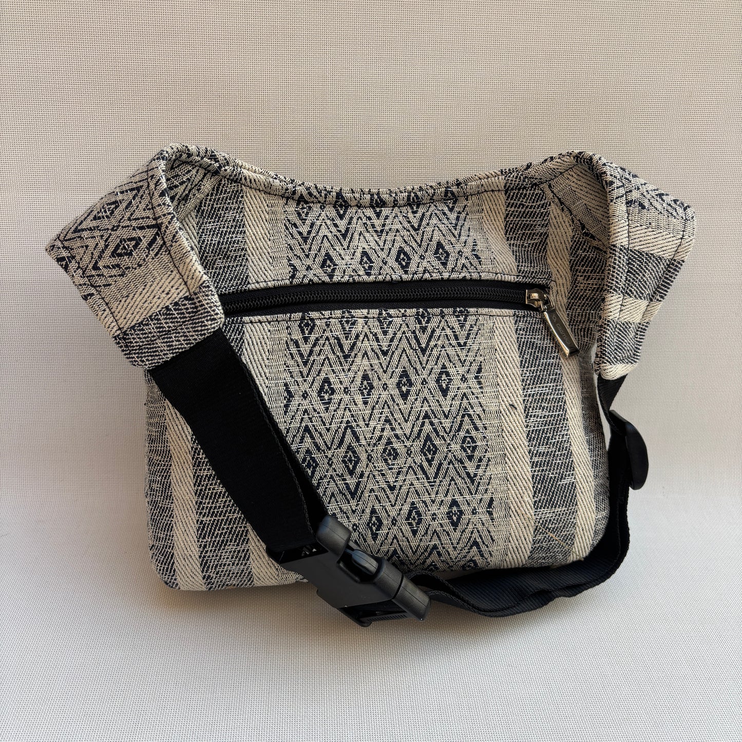 Riñonera "Special Elegant India" + Bolsillo trasero · Pieza Única Núm. 18420