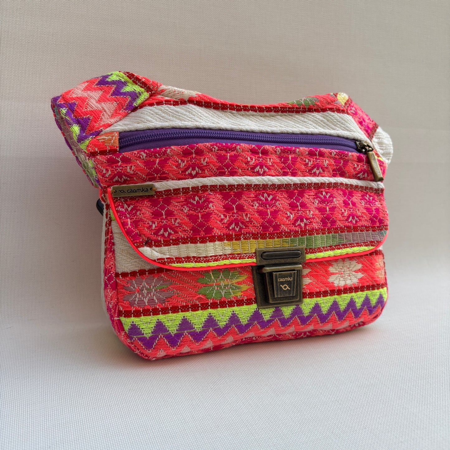 Riñonera “Special India Energy Fluor” · Pieza Única Núm. 18418