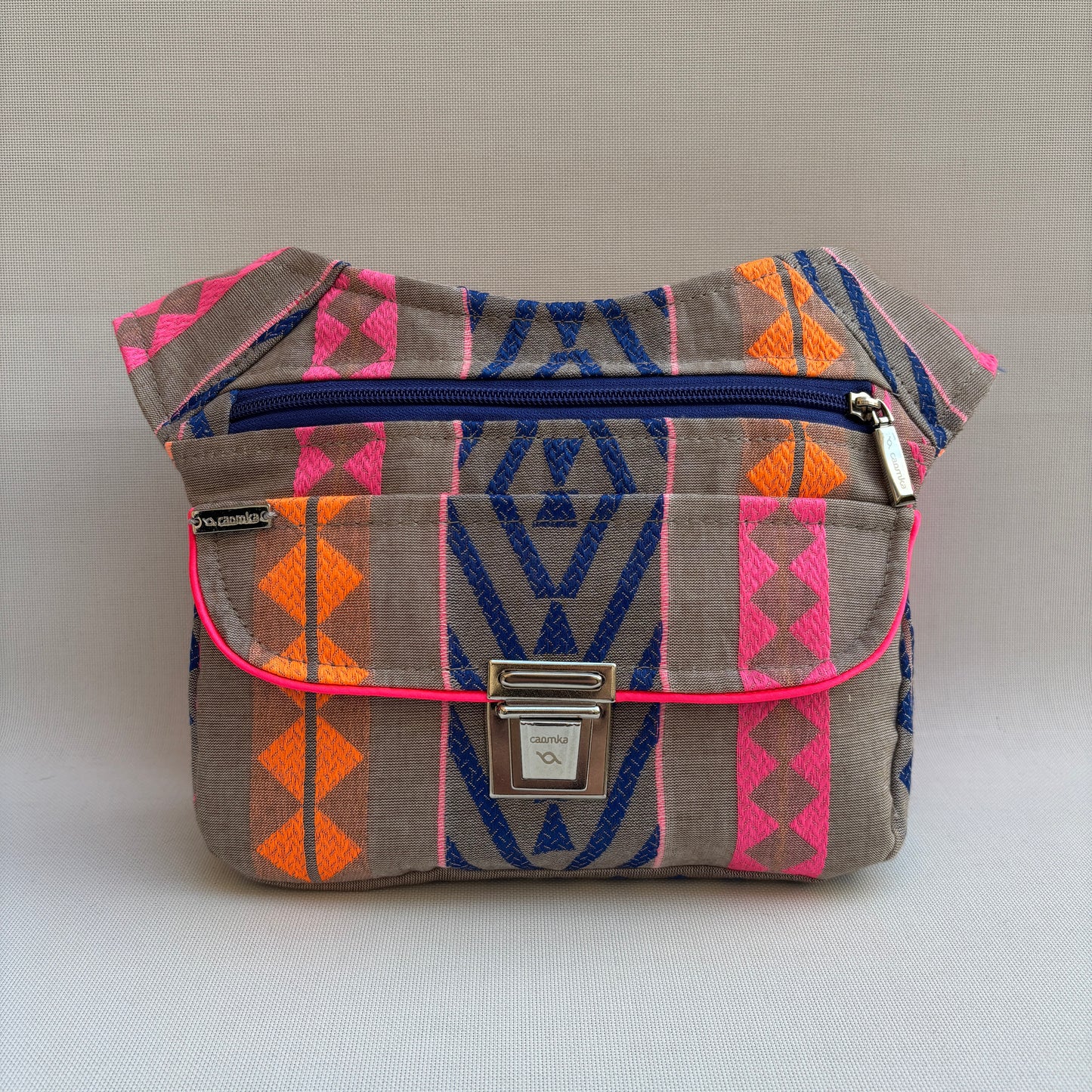 Riñonera “Special India Etnical” · Pieza Única Núm. 18424