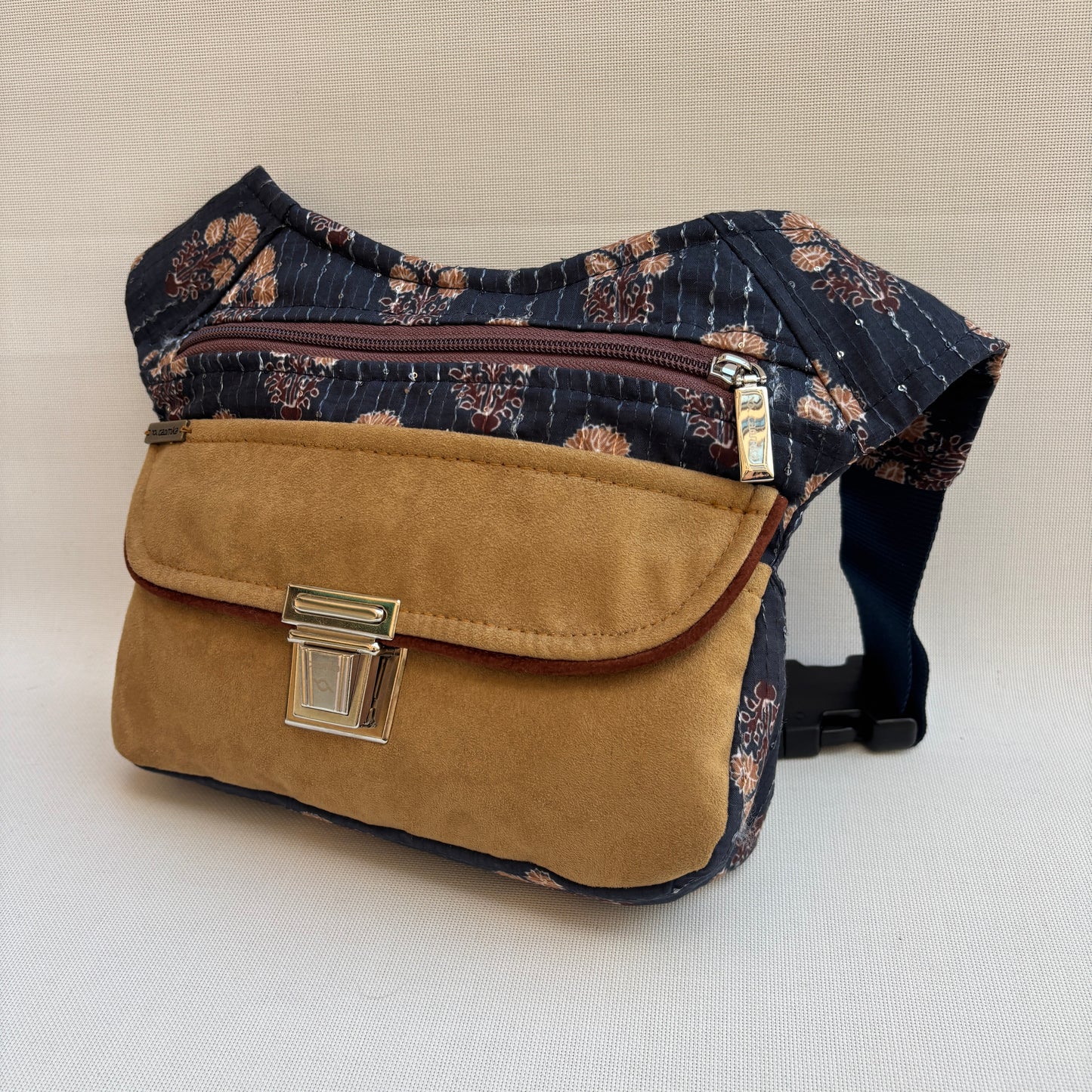 Riñonera "Special Sweet India" + Bolsillo trasero · Pieza Única Núm. 18465