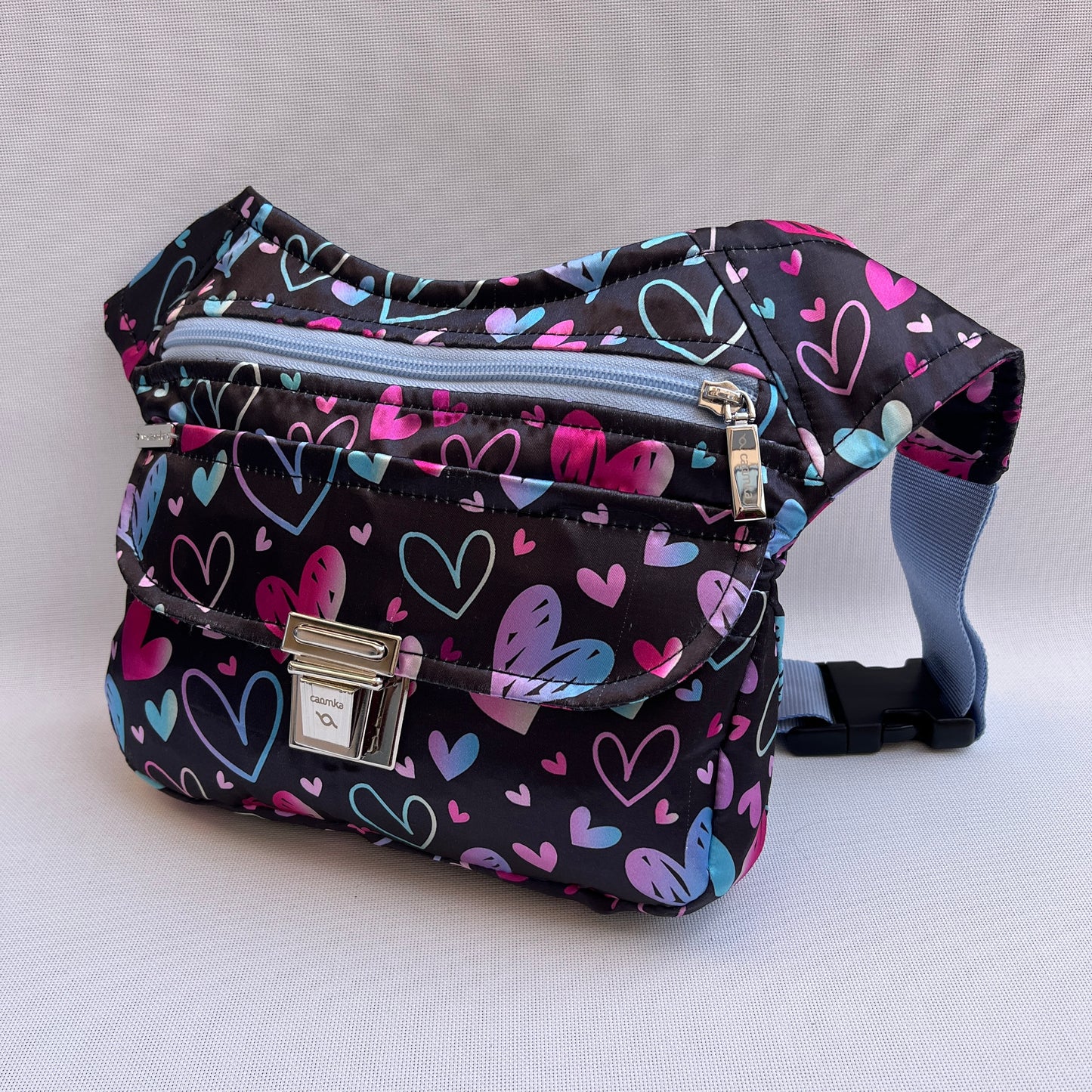 (-40% TARA) Fantasy Hearts + Bolsillo trasero · Pieza Única Núm. 15280