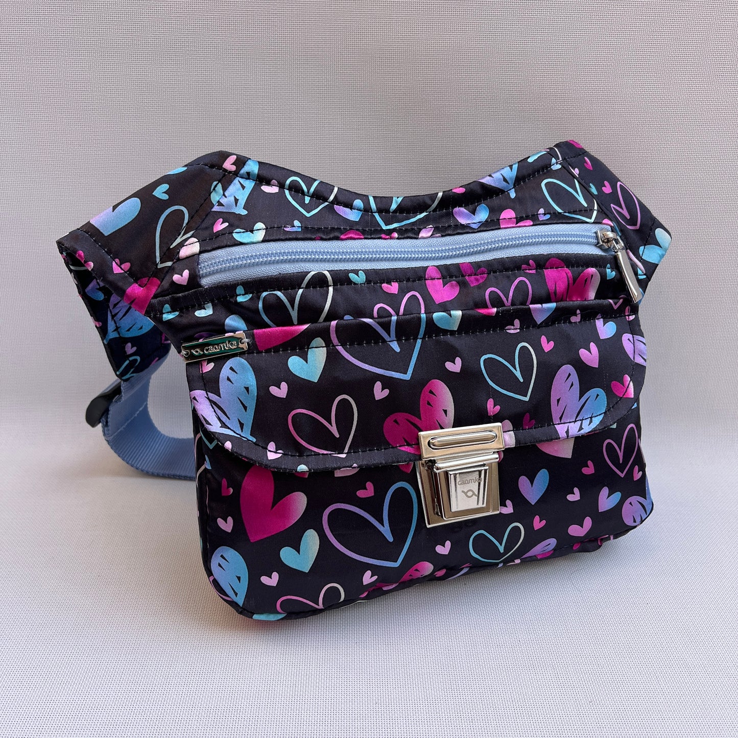 (-40% TARA) Fantasy Hearts + Bolsillo trasero · Pieza Única Núm. 15280