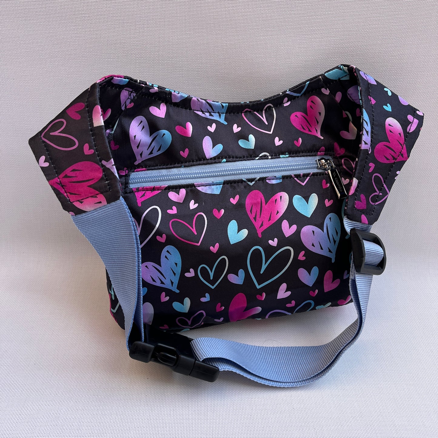 (-40% TARA) Fantasy Hearts + Bolsillo trasero · Pieza Única Núm. 15280