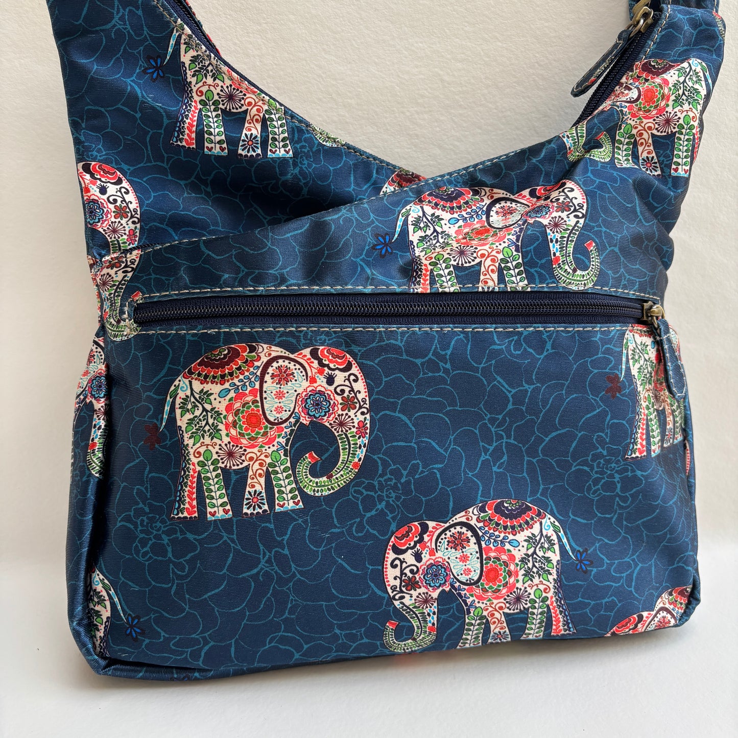 Bolso Bandolera Súper Caomka "Bohemian Elephants" · Pieza Única Núm. 19257