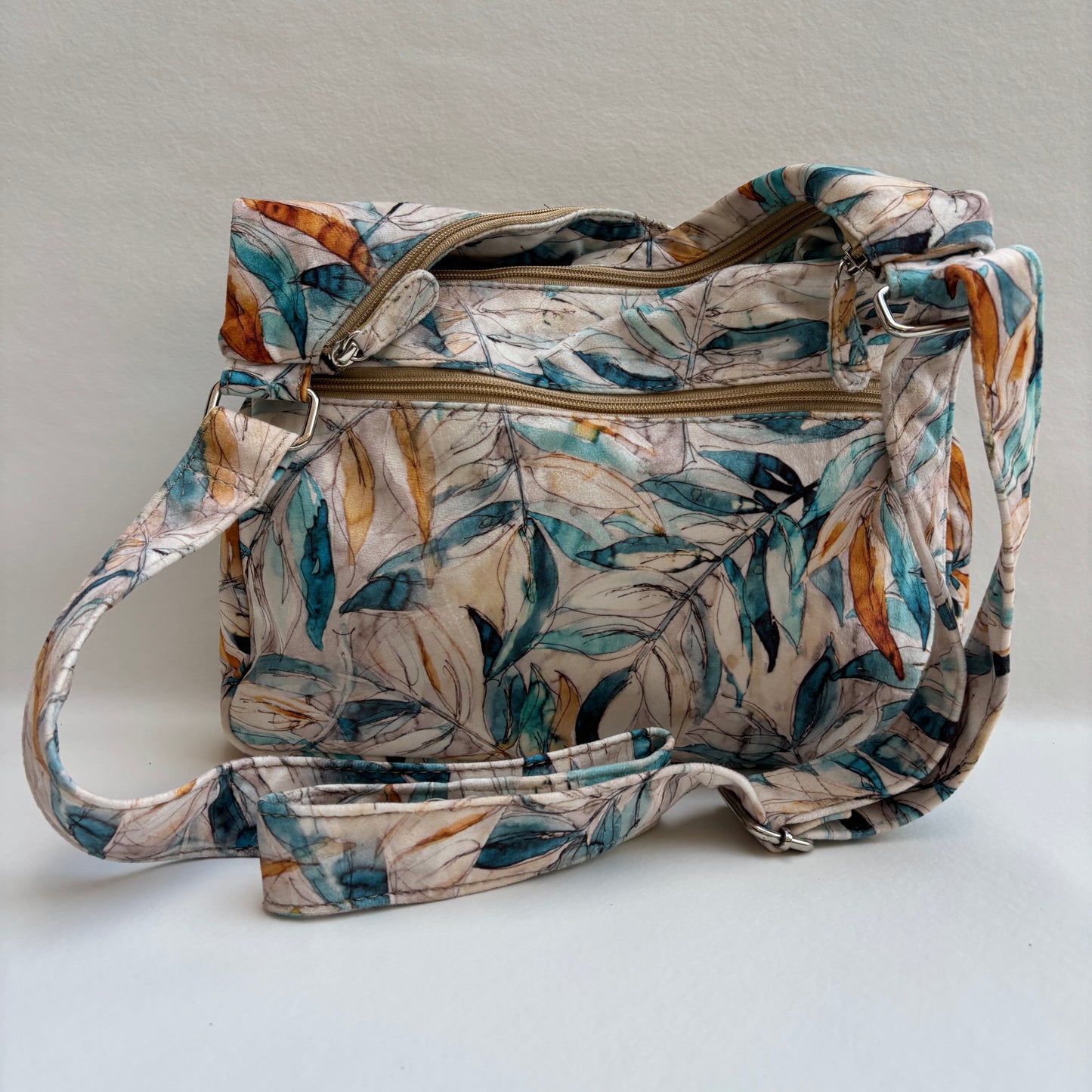 Bolso Bandolera Súper Caomka "Natura Velvet" · Pieza Única Núm. 19256