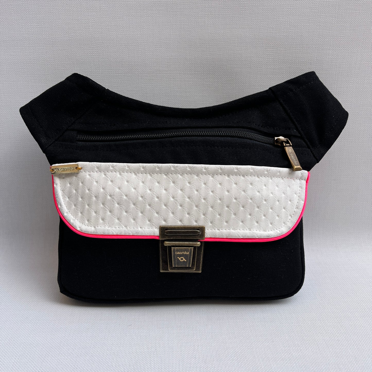 Special Chic Black & White · Pieza Única Núm. 15310