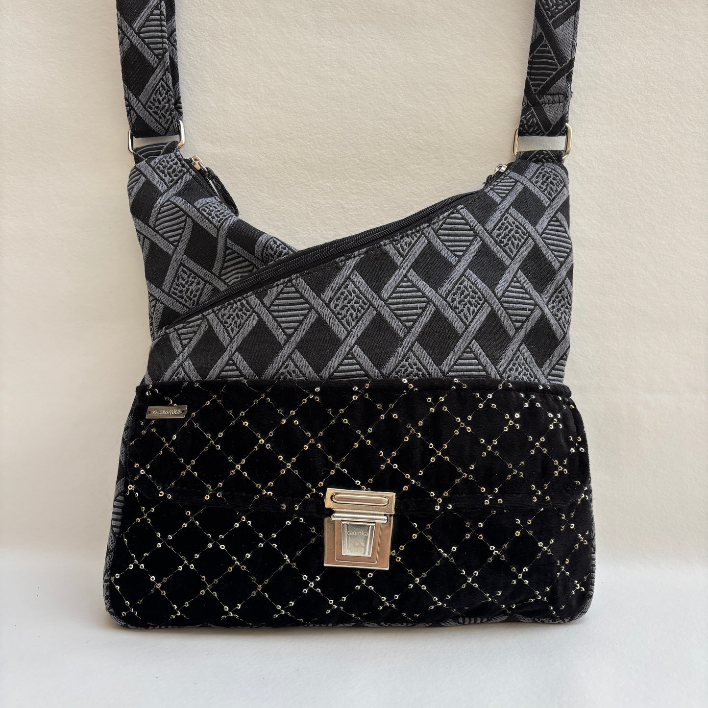 Bolso Bandolera Súper Caomka "Special Elegant India" · Pieza Única Núm. 19253