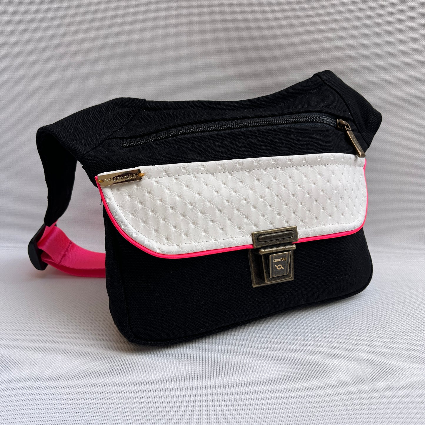 Special Chic Black & White · Pieza Única Núm. 15310