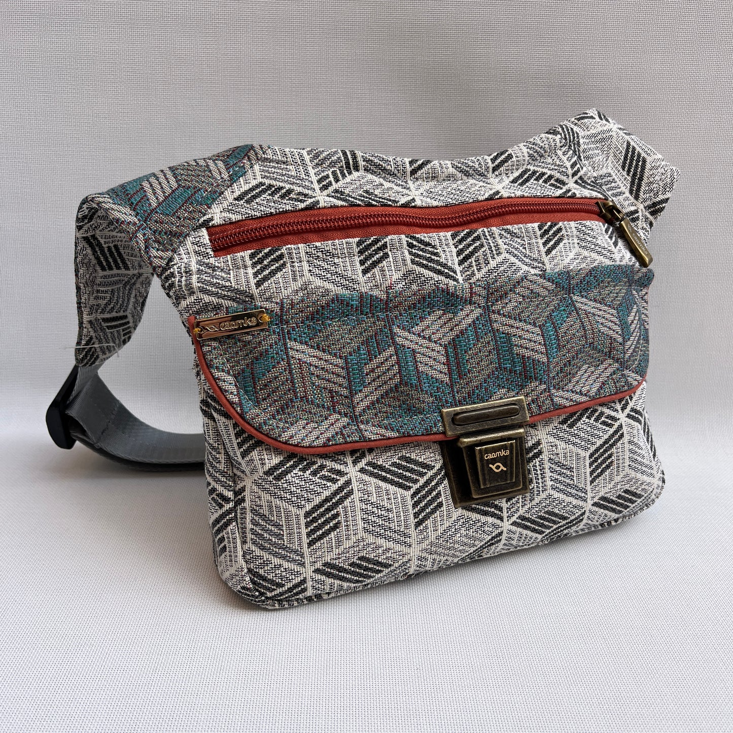 Special Japanese Geometric · Pieza Única Núm. 15311