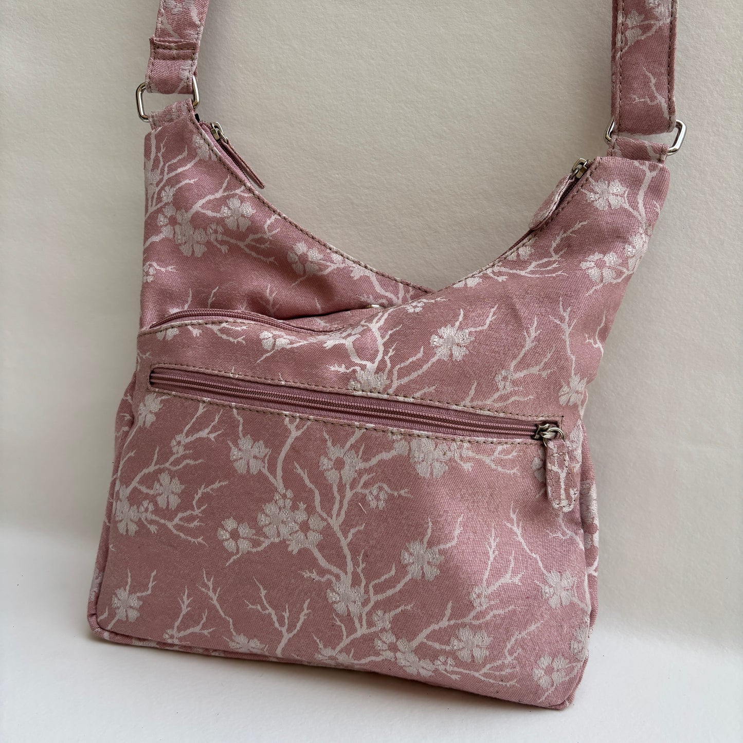 Bolso Bandolera Súper Caomka "Special Sakura Boho" · Pieza Única Núm. 19252
