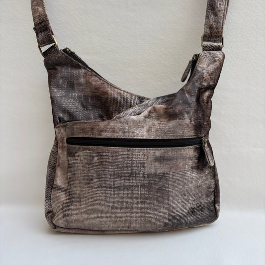 Bolso Bandolera Súper Caomka "Boho Taupe Fantasy" · Pieza Única Núm. 19251